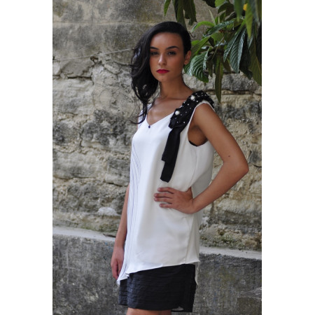 Robe soie blanc doublée noir 36 - 40