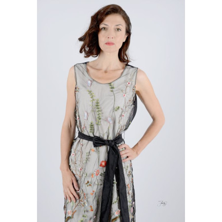 Robe noir bordée fleuri 36-40