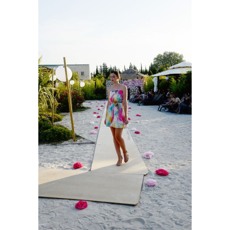 Robe bustier colorée en soie