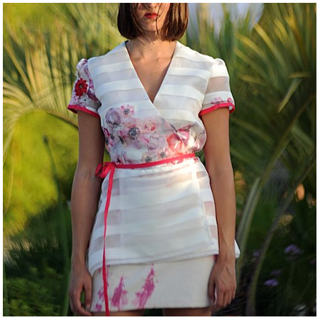 Blouse en soie portefeuille...