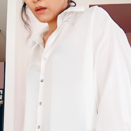 Blouse en satin grand taille