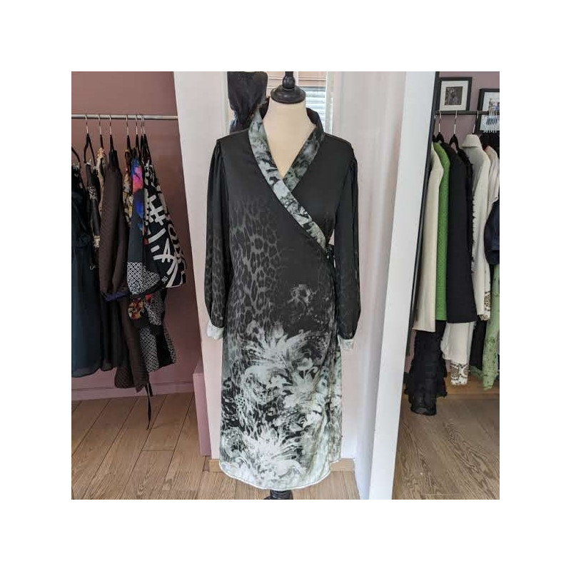 Robe imprimée style croisée