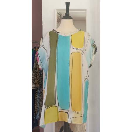 Blouse en soie peinte à la...