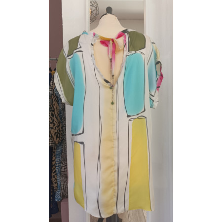 Blouse en soie peinte à la main